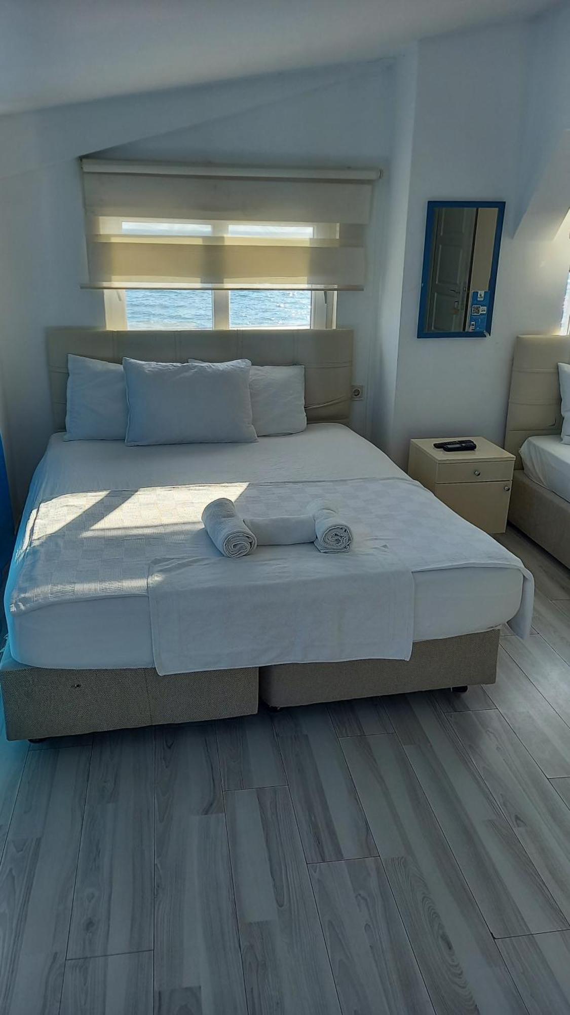 Paradise Hotel Akcay エドレミト エクステリア 写真