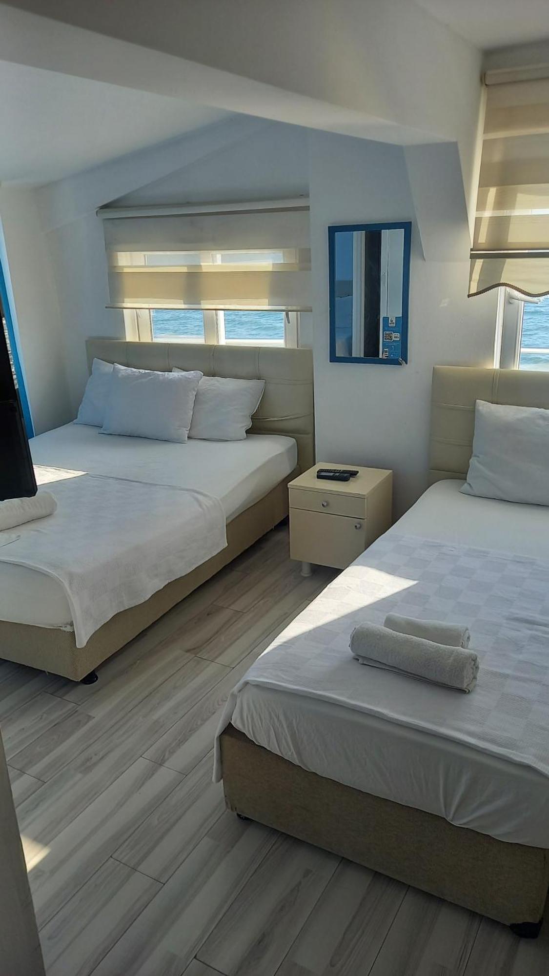 Paradise Hotel Akcay エドレミト エクステリア 写真