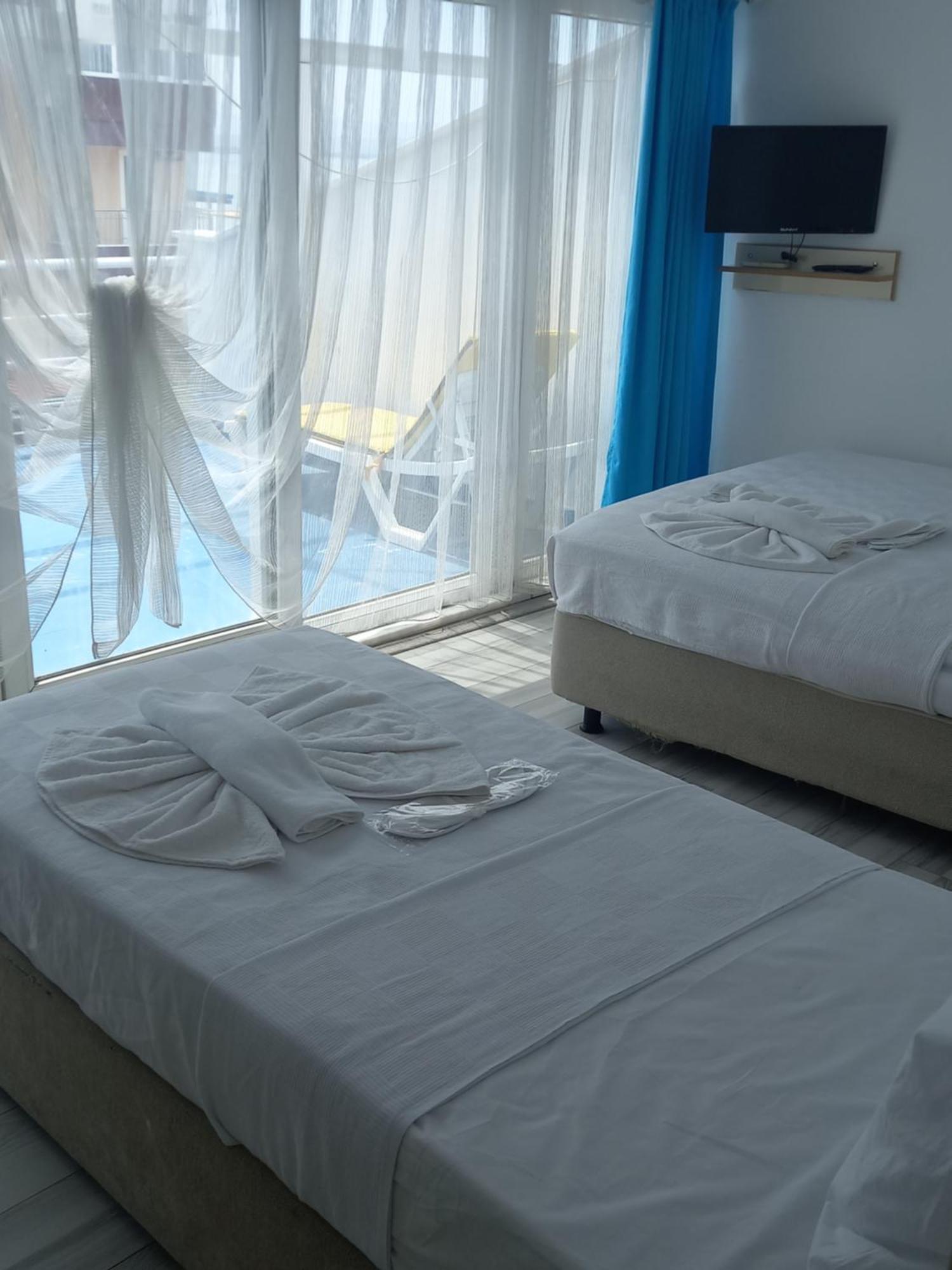 Paradise Hotel Akcay エドレミト エクステリア 写真