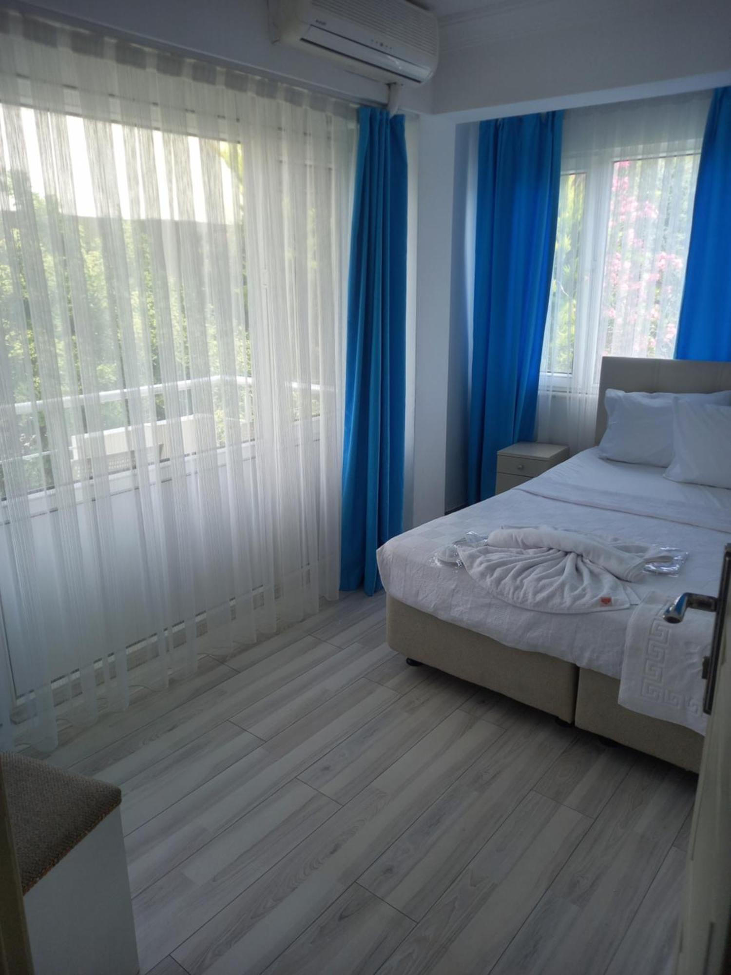 Paradise Hotel Akcay エドレミト エクステリア 写真
